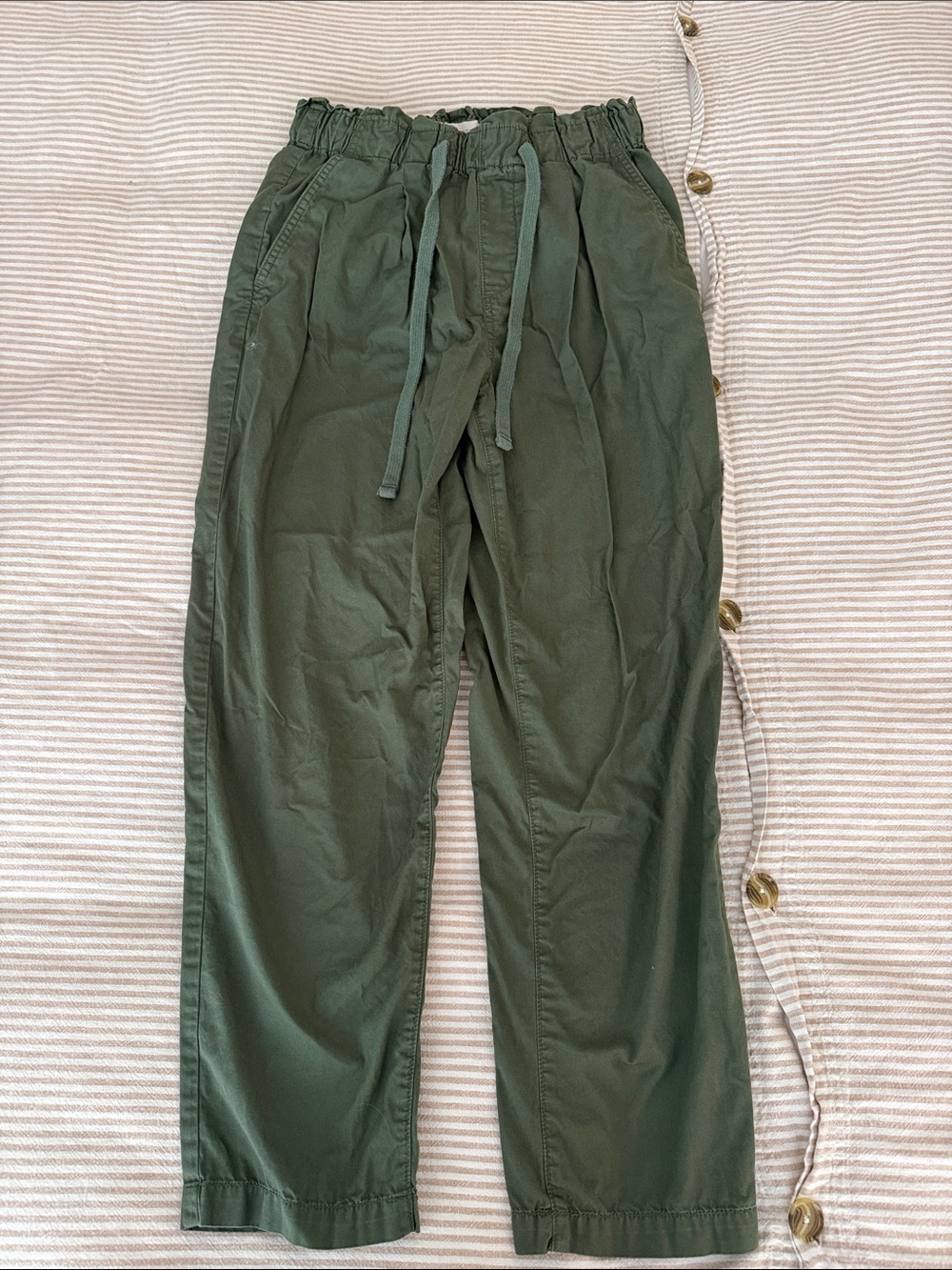Women’s Olive Drawstring Cotton Pants